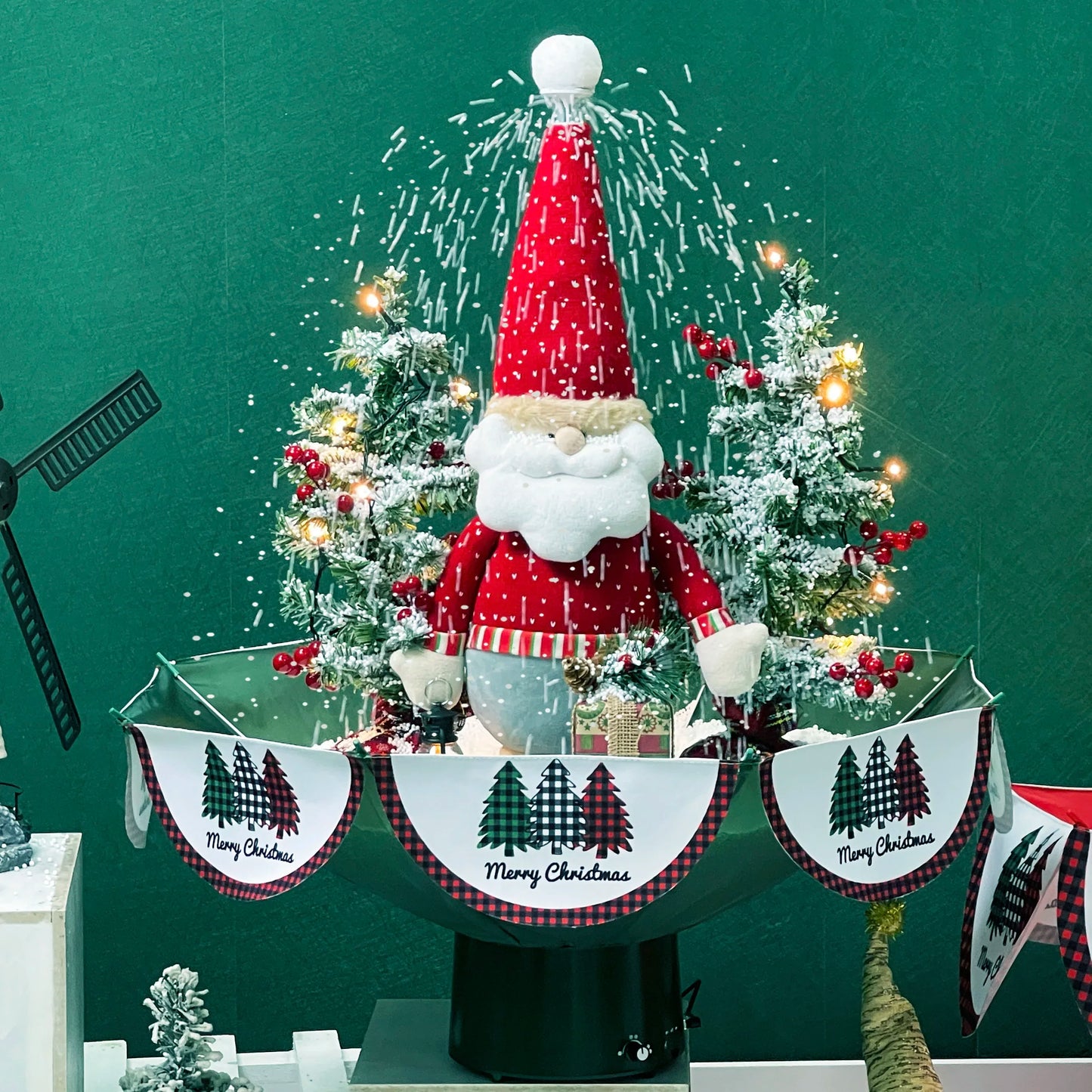 Santa Claus Lights Christmas Tree Decoration Christma Tree Christmas with Christmas Balls and Tree Ornaments